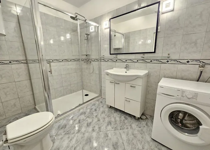 Blaz 4 - For 6-8 Persons, 150 M From The Novi Vinodolski