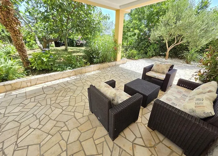 Blaz 4 - For 6-8 Persons, 150 M From The Novi Vinodolski