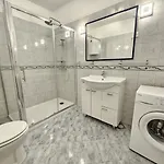 Blaz 4 - For 6-8 Persons, 150 M From The 诺维·维诺多尔斯基